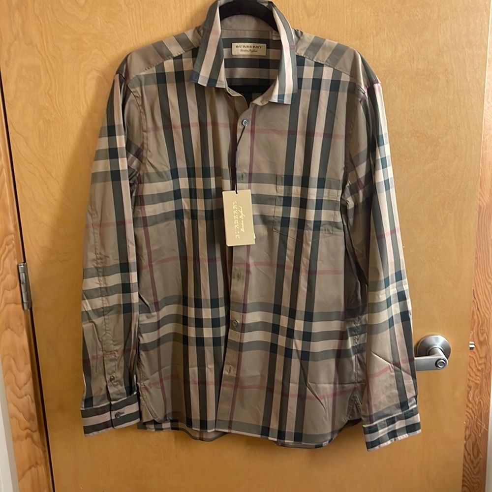 Burberry shirt🔥